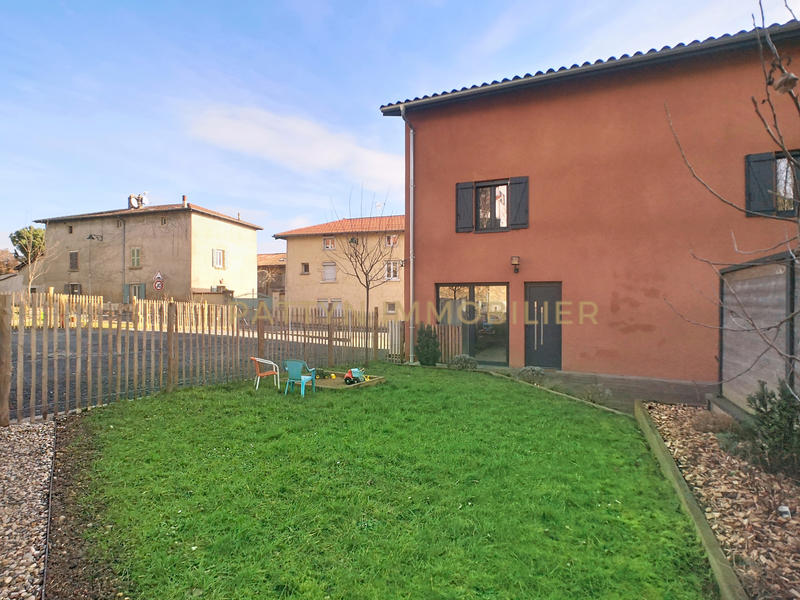 Maison de village - 137 m² - 5 pièces