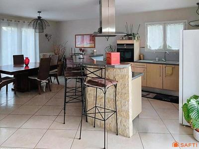 Maison - 120 m² - 6 pièces