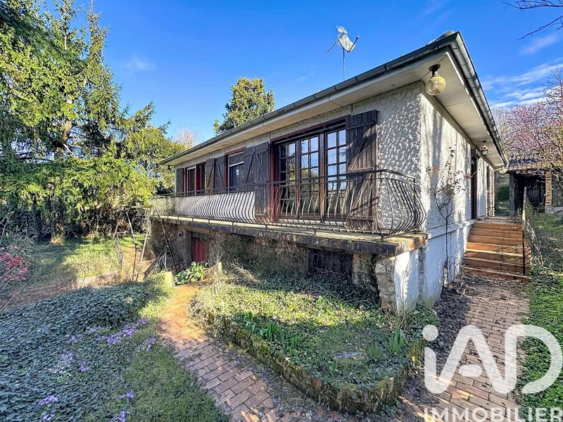 Maison - 93 m² - 5 pièces