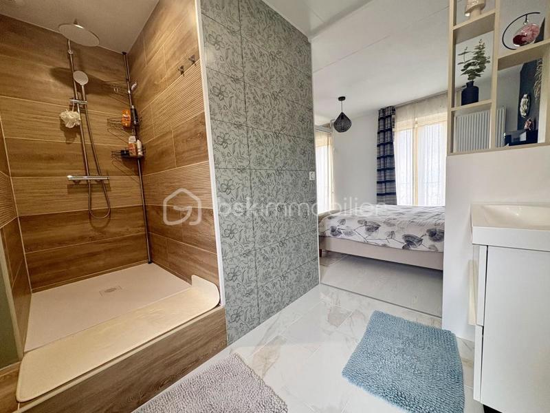 Maison de ville - 92 m² - 4 pièces