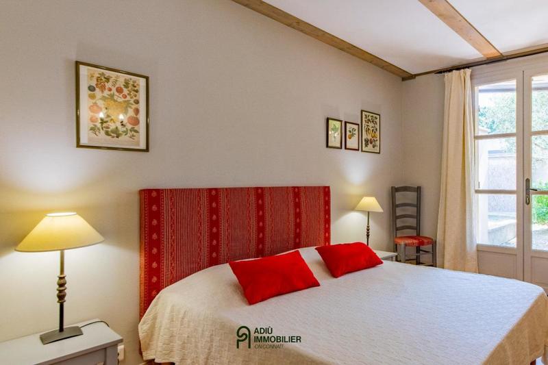 Maison - 191 m² - 6 pièces