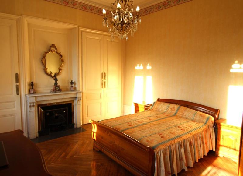 Appartement - 122 m² - 5 pièces