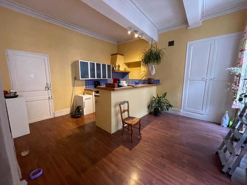 Appartement - 110 m² - 5 pièces