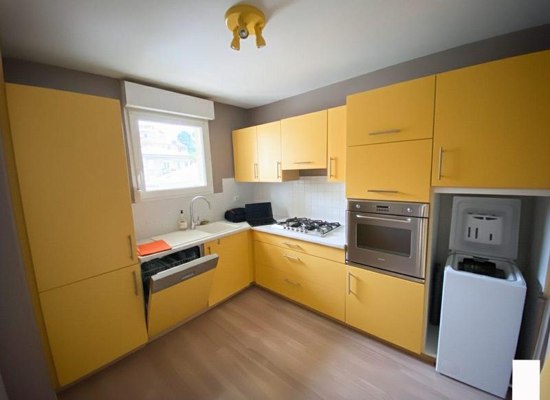 Appartement - 64 m² - 3 pièces