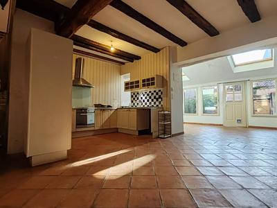 Maison - 111 m² - 5 pièces