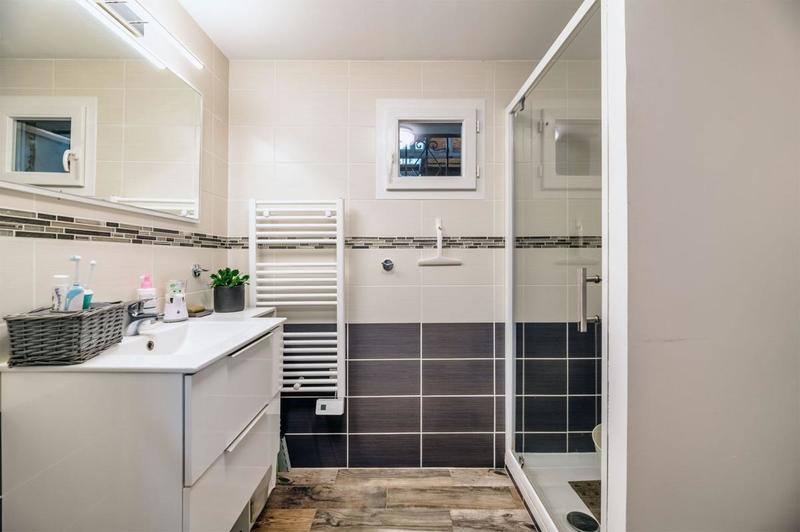 Maison - 192 m² - 8 pièces