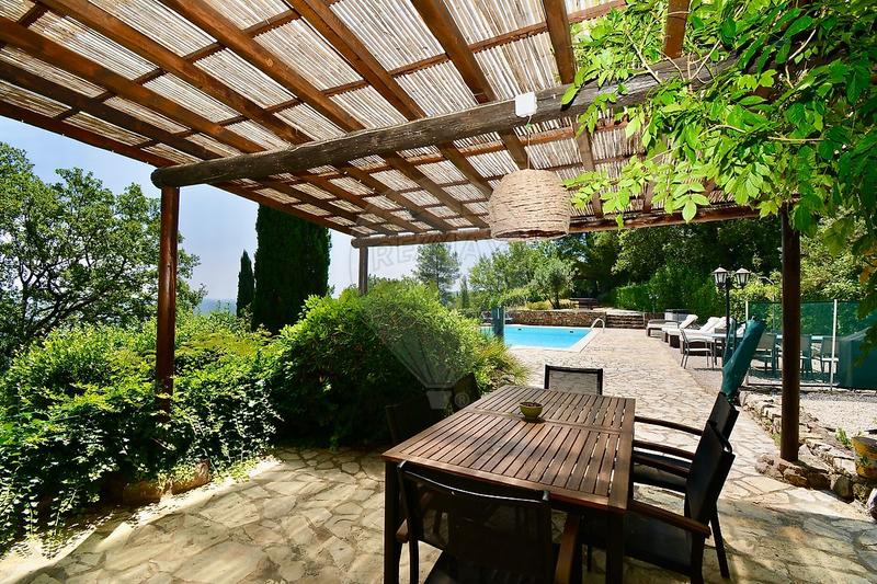 Maison - 123 m² - 5 pièces