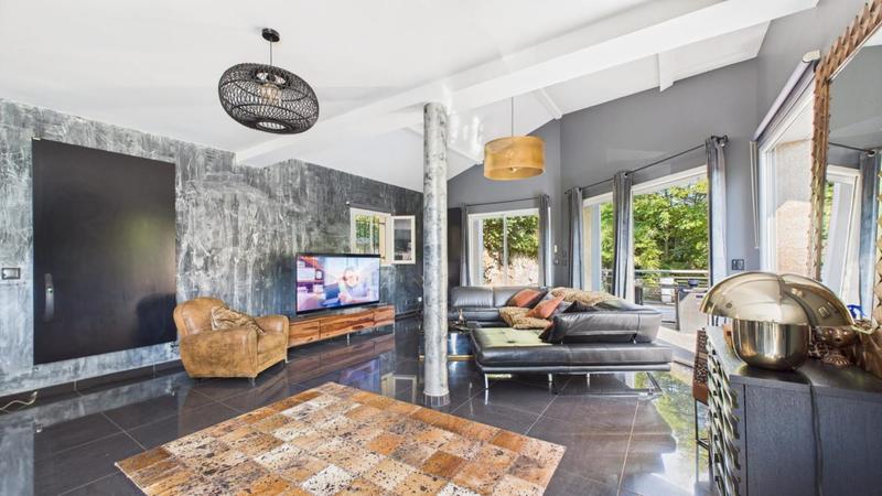 Maison - 155 m² - 5 pièces