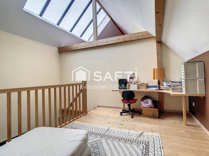 Maison - 251 m² - 11 pièces
