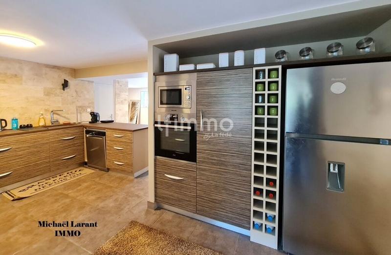 Maison - 484 m² - 7 pièces