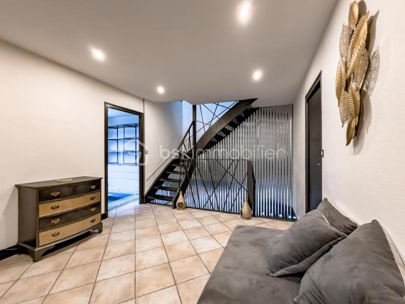 Maison ancienne - 200 m² - 8 pièces