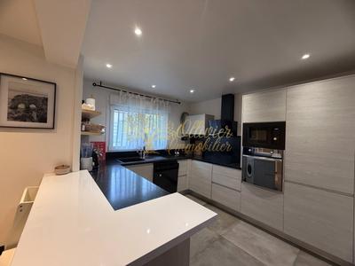 Maison - 78 m² - 4 pièces