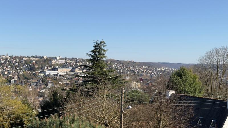 Maison - 188 m² - 8 pièces