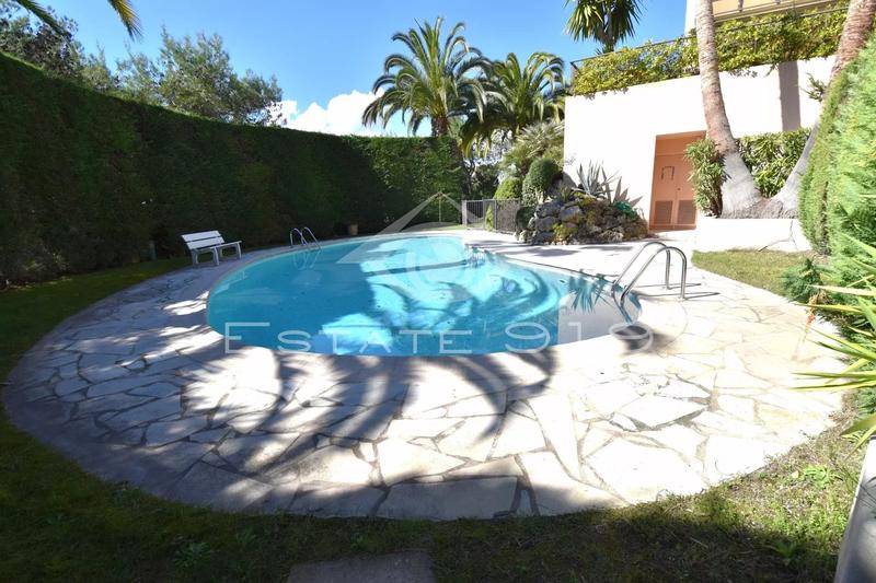 Appartement - 80 m² - 3 pièces