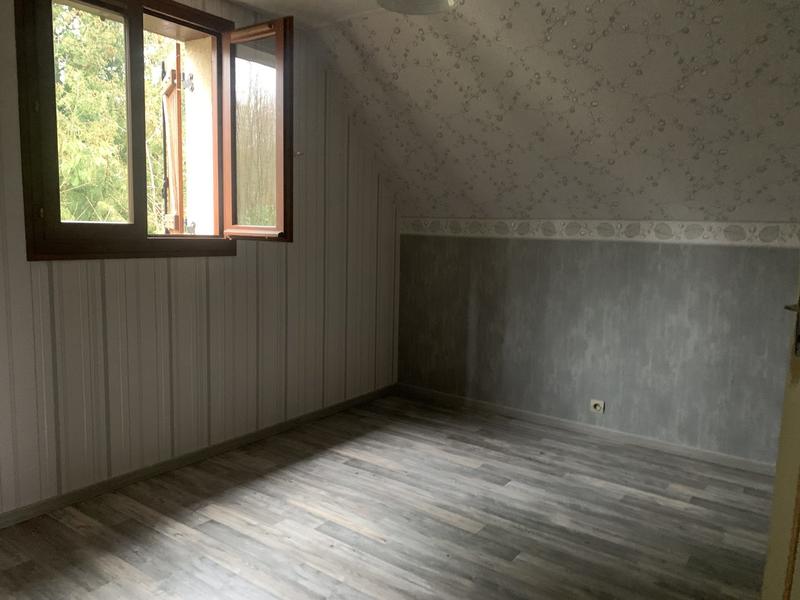 Maison - 95 m² - 5 pièces