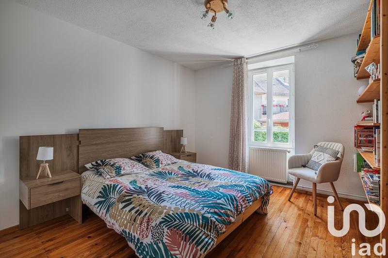 Maison - 181 m² - 7 pièces