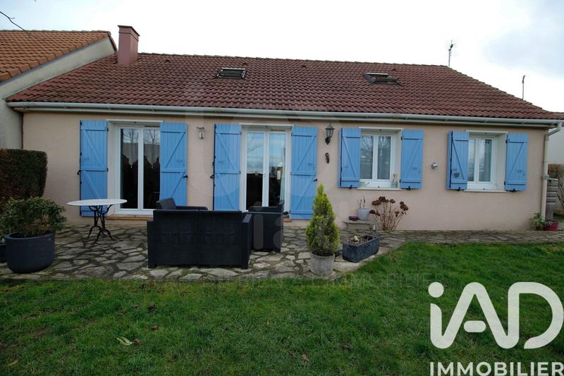 Maison - 101 m² - 6 pièces