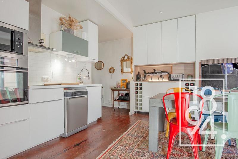 Appartement - 83 m² - 4 pièces