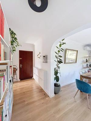 Appartement - 75 m² - 3 pièces