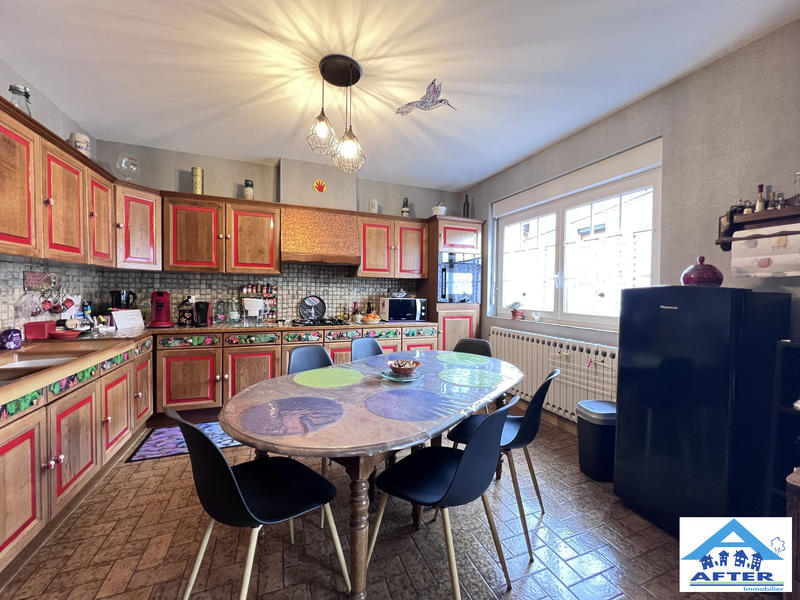 Maison - 92 m² - 4 pièces