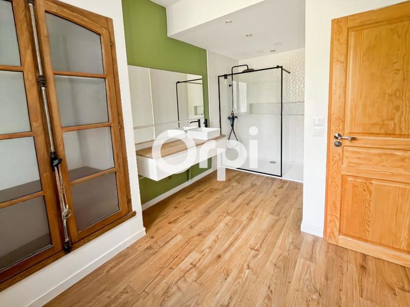 Ferme - 287 m² - 9 pièces