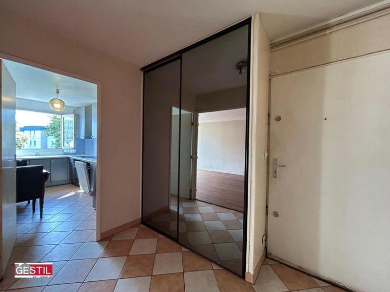 Appartement - 86 m² - 4 pièces