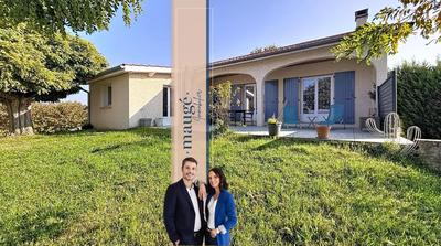 Maison - 230 m² - 5 pièces