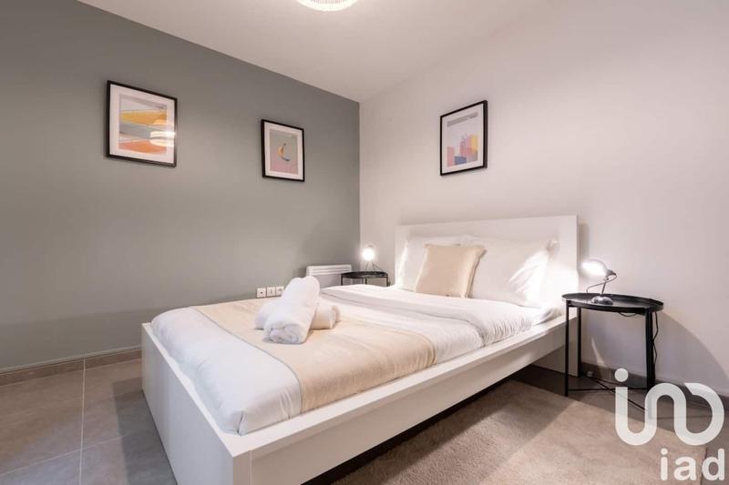 Appartement - 96 m² - 6 pièces