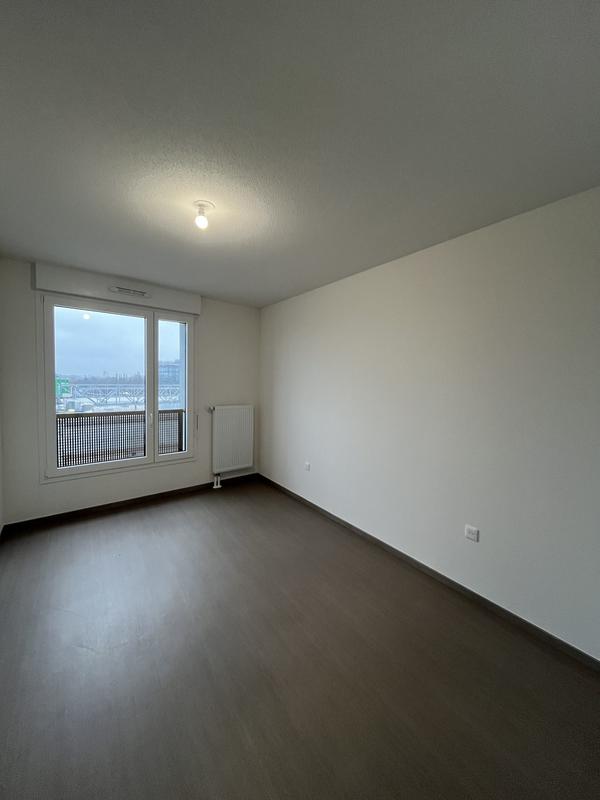 Appartement - 128 m² - 5 pièces