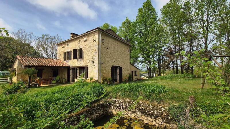 Maison - 125 m² - 4 pièces