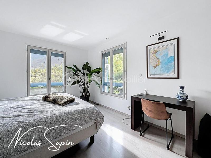 Maison - 152 m² - 6 pièces