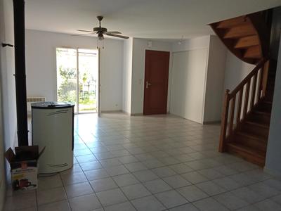 Maison - 76 m² - 4 pièces