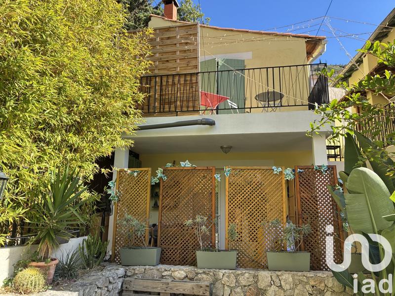 Maison - 150 m² - 8 pièces