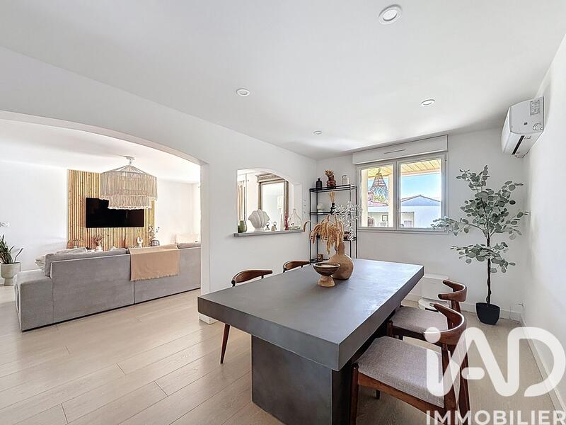 Maison - 110 m² - 5 pièces