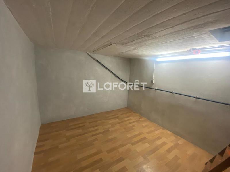 Maison - 77 m² - 5 pièces