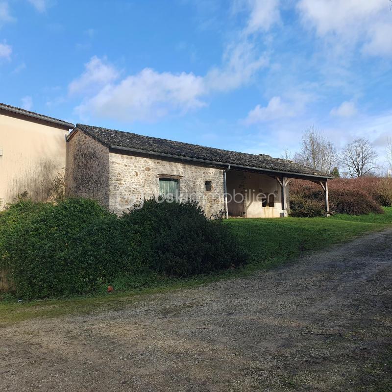 Maison chambre d'hôtes - 400 m² - 9 pièces