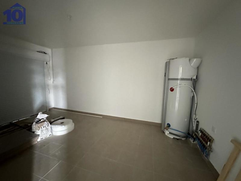 Maison - 96 m² - 5 pièces