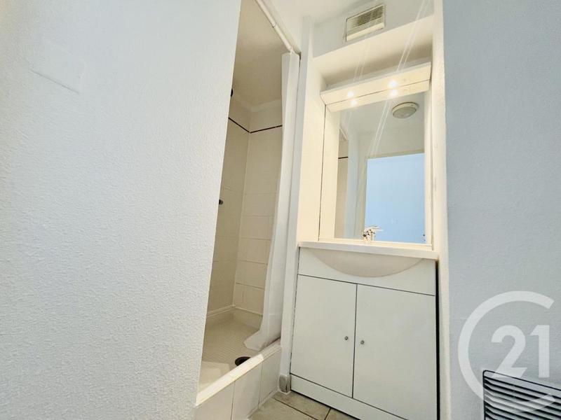 Studio - 18 m² - 1 pièce