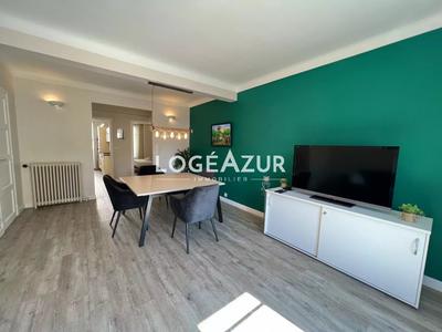Appartement - 113 m² - 4 pièces