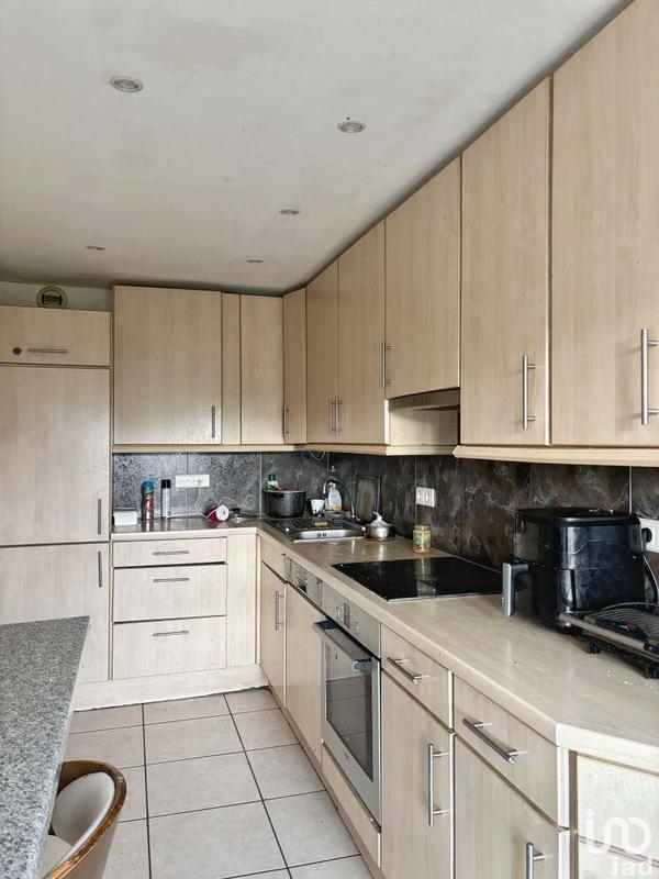 Appartement - 120 m² - 5 pièces