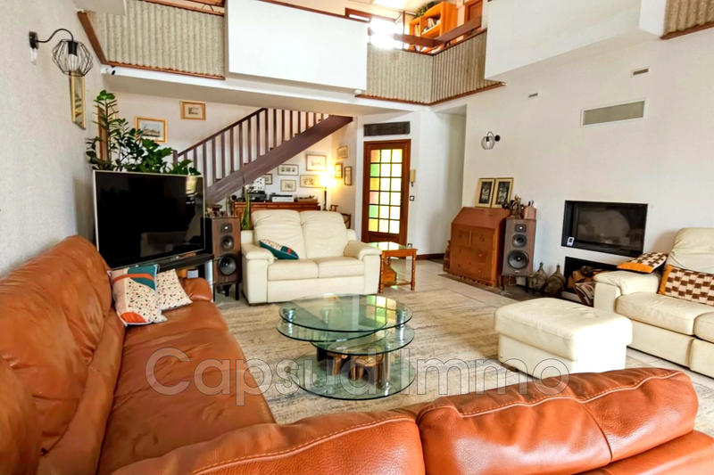 Maison - 175 m² - 7 pièces