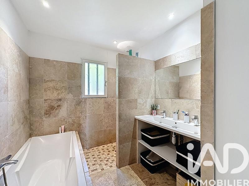 Maison - 162 m² - 5 pièces