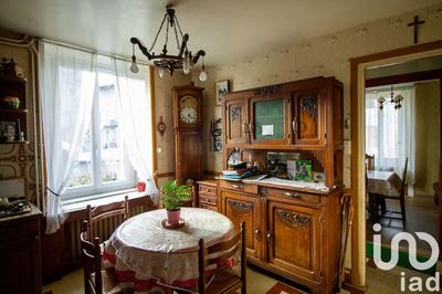 Maison - 167 m² - 8 pièces