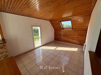 Maison - 91 m² - 5 pièces