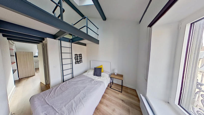 Duplex - 103 m² - 5 pièces