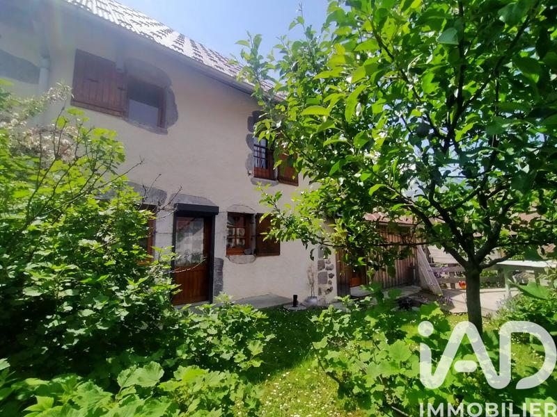 Maison de village - 123 m² - 6 pièces