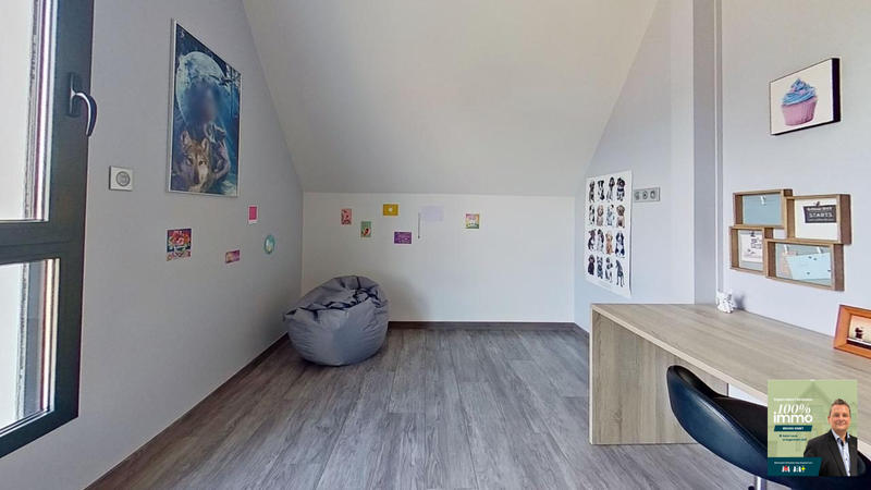 Maison - 152 m² - 6 pièces