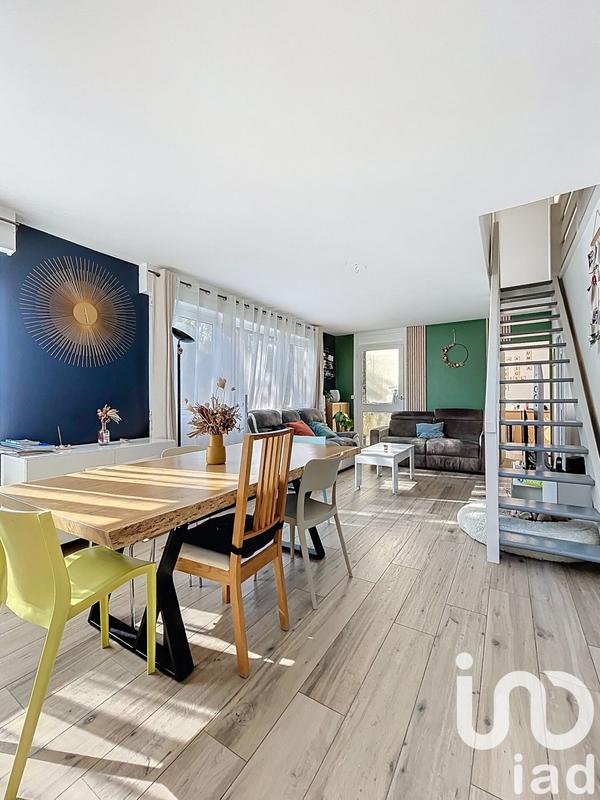 Appartement - 96 m² - 5 pièces