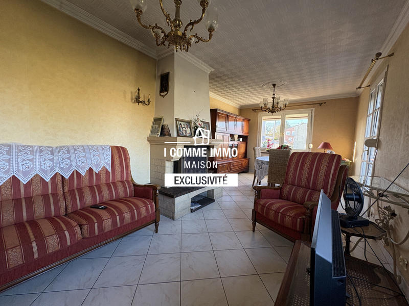 Maison - 81 m² - 5 pièces