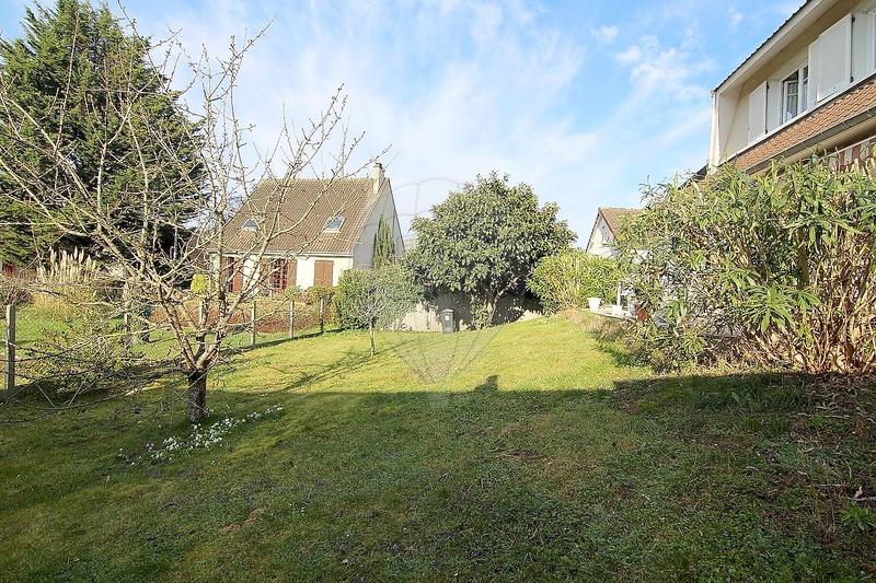 Maison - 137 m² - 6 pièces